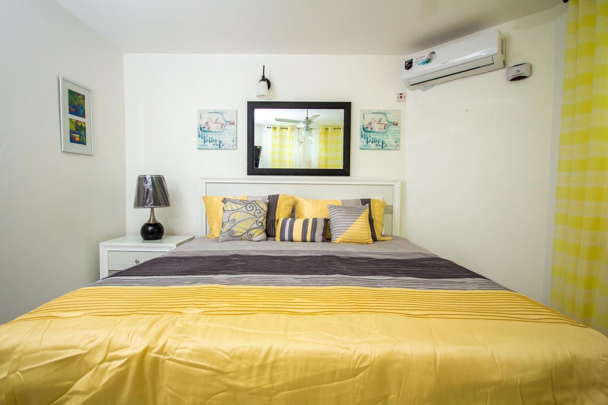 Ocho Rios Sandcastles Resort On The Beach 1 Bedroom Apartment On The Beach מראה חיצוני תמונה